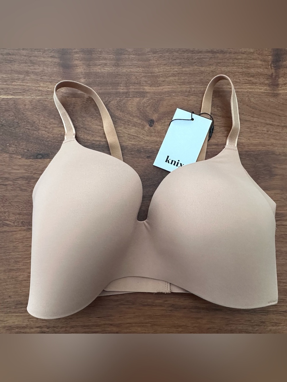 knix beige smooth molded t-shirt bra